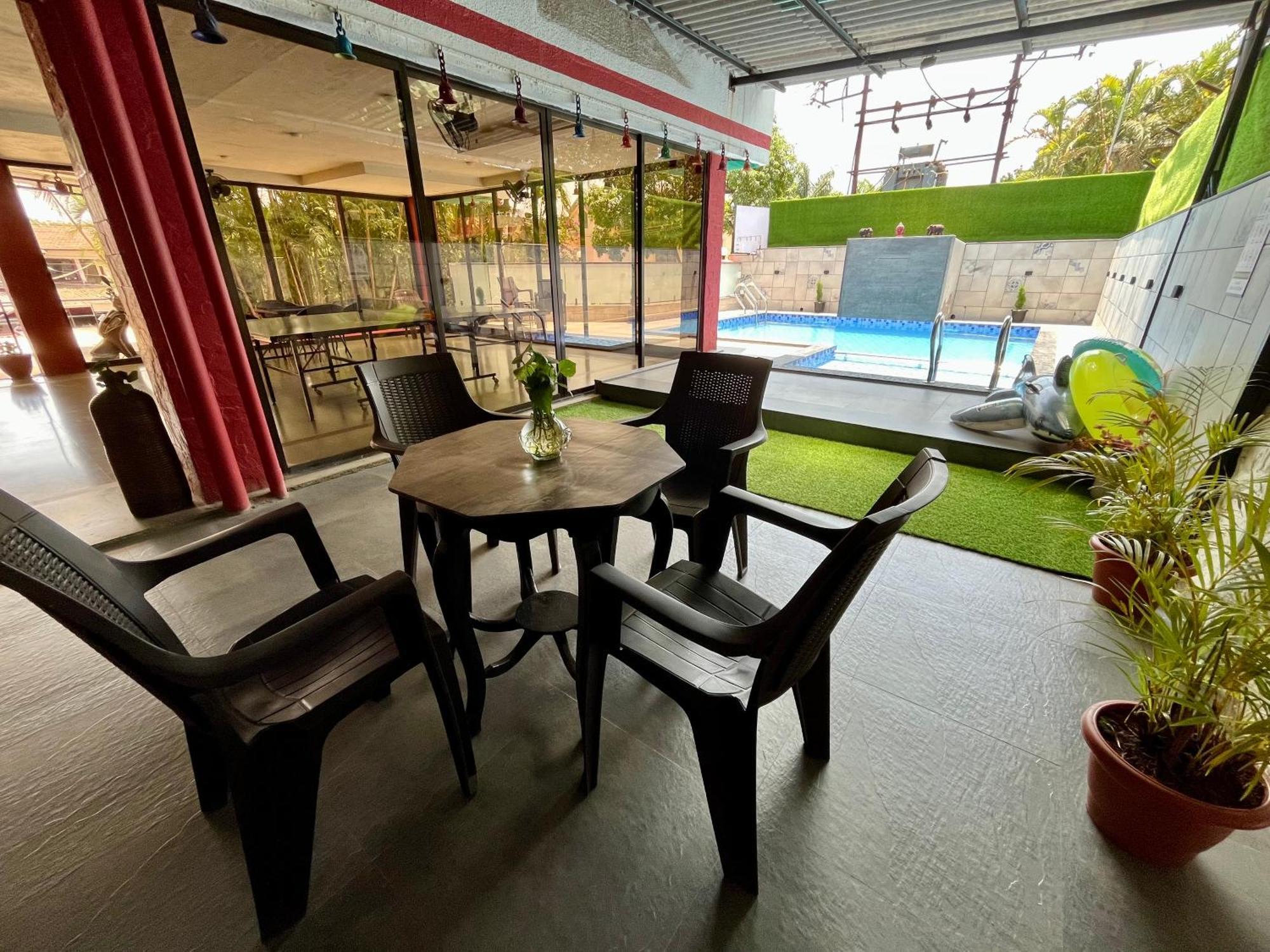 Girivihar Holiday Club - Pure Veg لونافالا المظهر الخارجي الصورة
